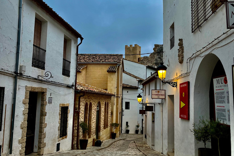 Private Tour Alicante: Wineries with Tasting and Guadalest Castle