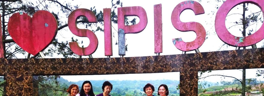 Medan : 4 jours et 3 nuits de visite nocturne au lac Toba, incluant les hôtels.