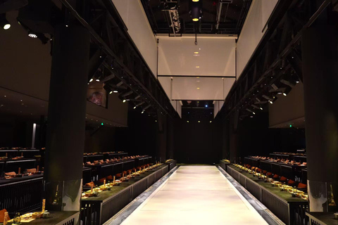 Shanghai: Interactive Royal Dynasty Immersive Feast Ticket SVIP Seat (First Row)
