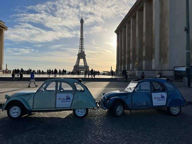 Paris: Private Sightseeing Tour in Citroën 2CV
