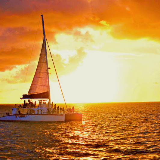 Key West: Sunset Sailing Trip with Open Bar, Food and Music | GetYourGuide