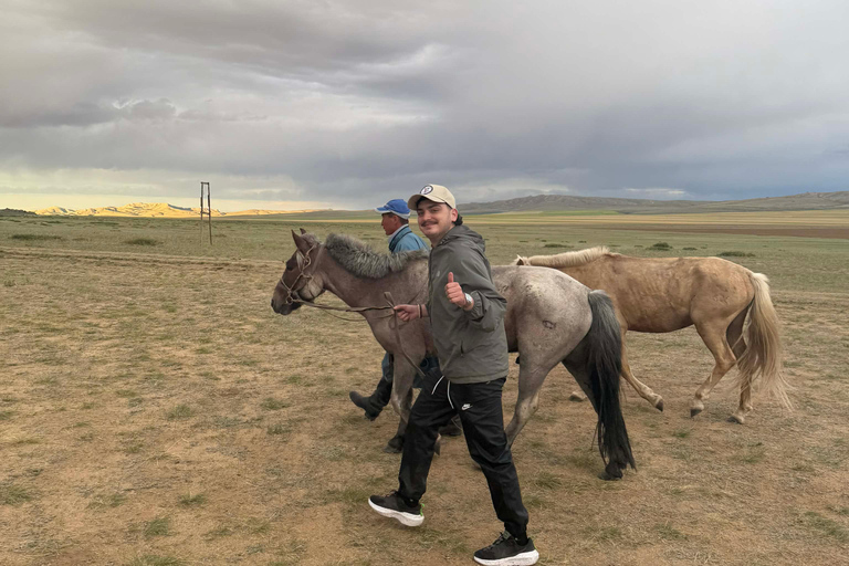 Ulaanbaatar: 9-Days Khagiin Khar Nuur & Horse Trekking Tour
