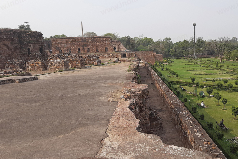 Los cuentos de Djinn: Fuerte Feroz Shah Kotla