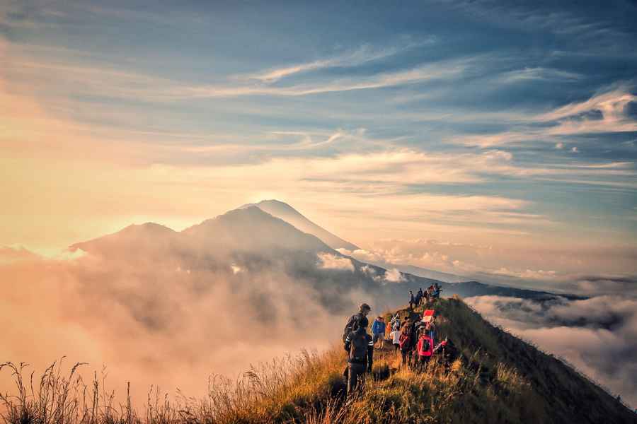 Bali: Sonnenaufgangswanderung zum Mount Batur mit Frühstück. Foto: GetYourGuide