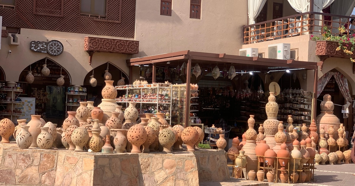 Muscat: Nizwa Fort, Souq & Birkat Al Mouz Guided Tour+ Lunch | GetYourGuide