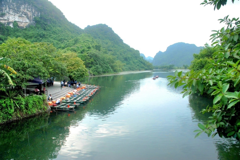Trang An- Bai Dinh- Hang Mua: The Full Ninh Binh Experiences Trang An, Bai Dinh, and Hang Mua full day - A Day of Wonders