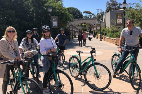 San Diego: Aplicativo de tour guiado de bicicleta - Áudio + Escrito