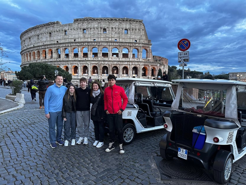 Rome: Private Sightseeing Tour by Golf Cart