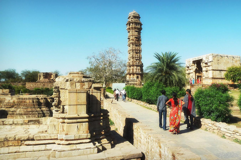 Viagem guiada de 1 dia ao Forte de Chittorgarh a partir de Udaipur