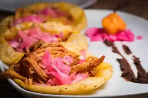 Private City tour Merida History & Local Antojitos Tasting