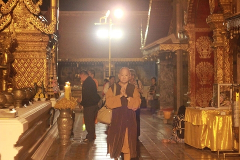 Chiang Mai al anochecer: Visita crepuscular a Doi Suthep y Wat Umong