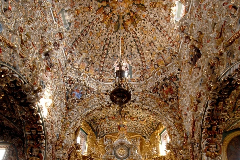 Depuis Mexico : Aventure d'une journée : Puebla, Cholula et Tonantzintla !Circuit : Aventure d'un jour : Puebla, Cholula et Tonantzintla, histoire et saveur