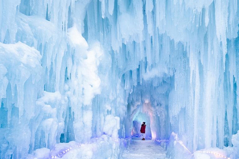 Sapporo: Lake Shikotsu Ice Festival & Lake Toya Day Trip