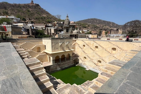 &quot;Jaipur in un giorno: Esplora le meraviglie della città rosa&quot;