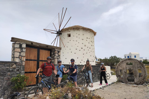 Santorini: Around the Island by Electric Bike Santorini: Around the Island by e-scooter