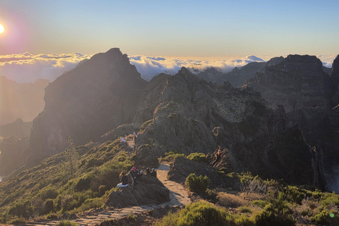 Madeira: Sunset at Pico Arieiro and the Stairway to Heaven Madeira: Sunset at Pico Arieiro and Escadaria do Céu