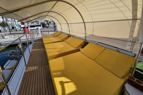 Cambrils: Catamaran Cruise with Drinks and BBQ Lunch Option Afternoon Cruise with Drinks