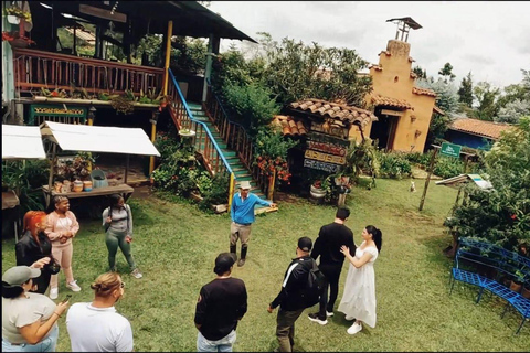 Medellín: Excursion to Arví and Finca de Flores - Hike, Snack & Lunch