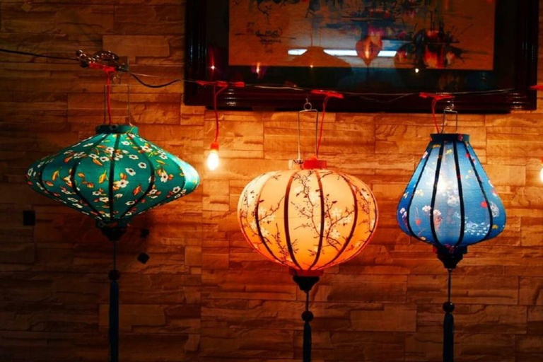 Hoi An: Foldable Lantern Making class with Local Family