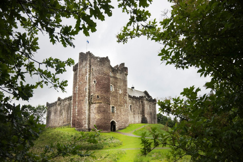 From Edinburgh: Outlander Castles and Highlands Day Tour