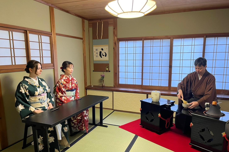 Kyoto: Casual Tea Ceremony Experience nearby Kiyomizu Temple