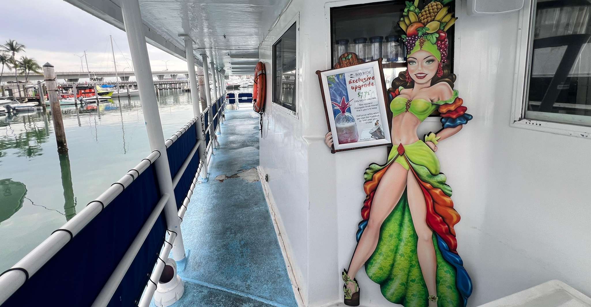 Miami, 90-Minute Sunset Cruise with the Mojito Bar on Board - Housity