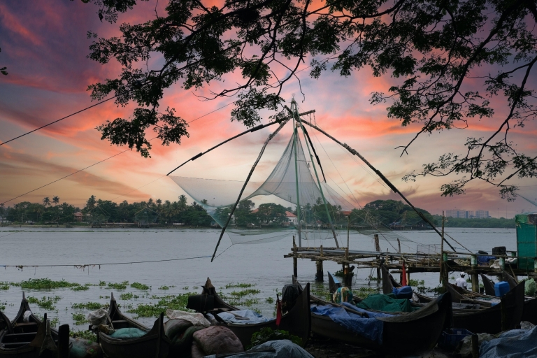 Kerala : Wandeling door plantages en backwater
