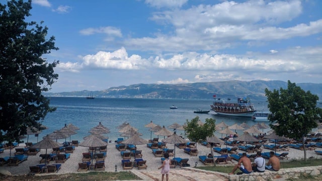 Vlorë: Sazan Island & Karaburun Paradise Cruiser Tour