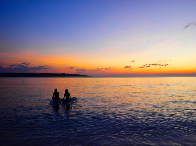 Miyakojima: Sunrise SUP or Canoe Tour
