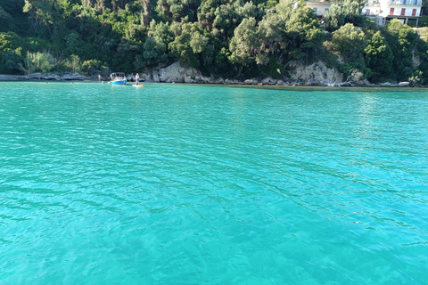 Corfu: PrivévaartCorfu: Hele dag privétour per boot