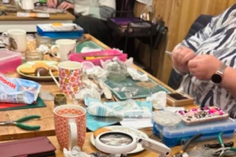 Design and make silver jewelry in Cambridge