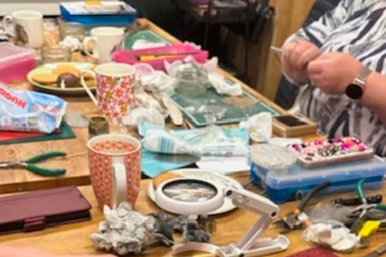 Design and make silver jewelry in Cambridge