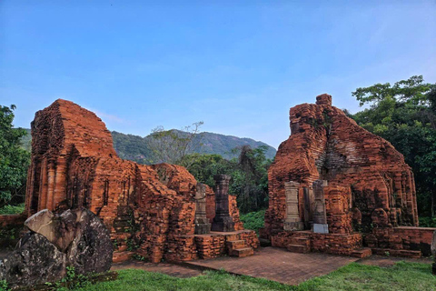 Hoi An/Da Nang: My Son Sanctuary, Golden Bridge & Marble MT Private Tour with a Licensed English-Speaking Guide