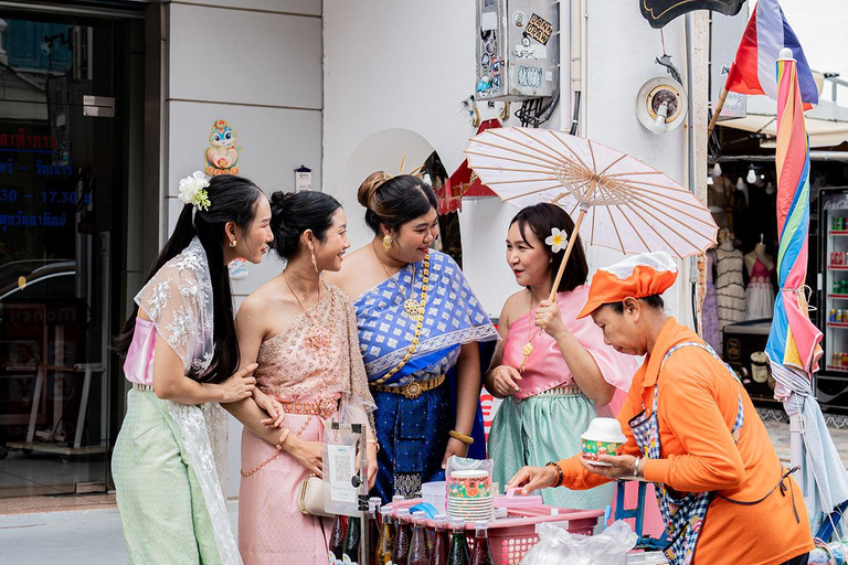 Phuket: Thai Costume Experience with Hotel Transfers