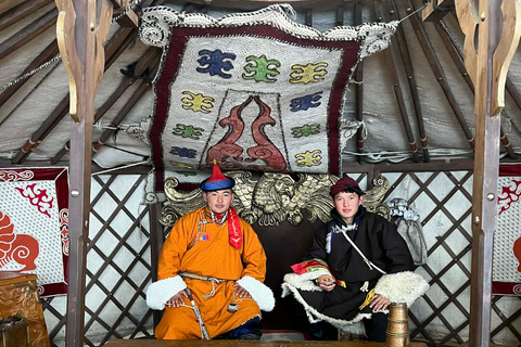 乌兰巴托：3 天王者之力和能量疗愈体验乌兰巴托：3 天国王宝座与能量疗养之旅