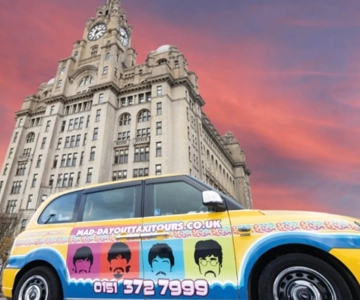 Liverpool: Beatles-Themed Private Taxi Tour with Transfers