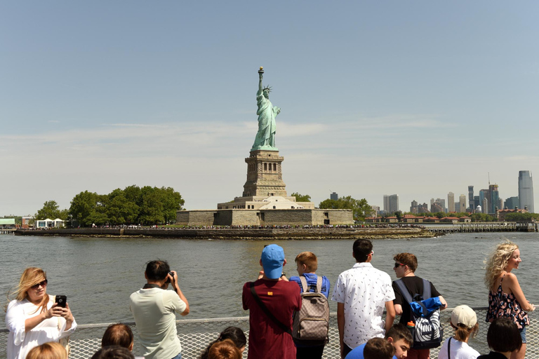NYC: Full-Day Manhattan Highlights Tour by Bus NYC Full-day Manhattan Highlights Tour by Bus