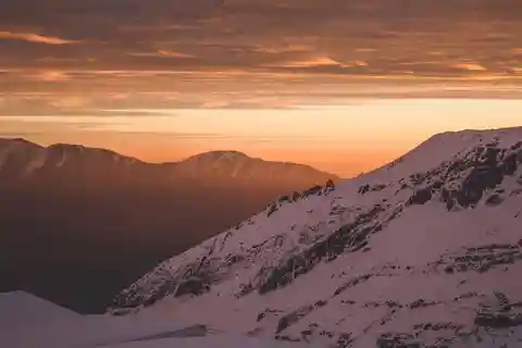 Pôr do sol no Valle Nevado e nas estações de esqui