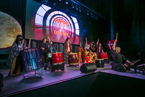 &quot;WA &quot;DAIKO RHYTHM QUEST (spectacle de percussions japonaises à Osaka)