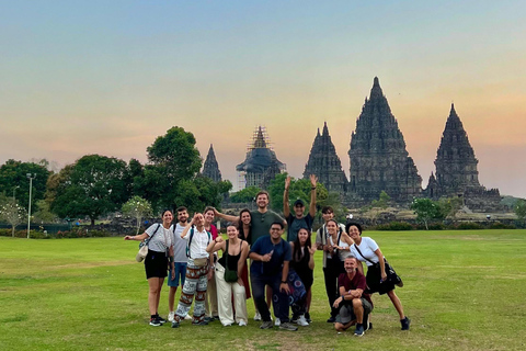 Yogyakarta: Borobudur & Prambanan Temple Tour & Transfer Shared Borobudur & Prambanan Temple Tour with Transport