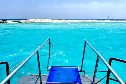 IBIZA excursión marítima Illetas con paella y bebidas