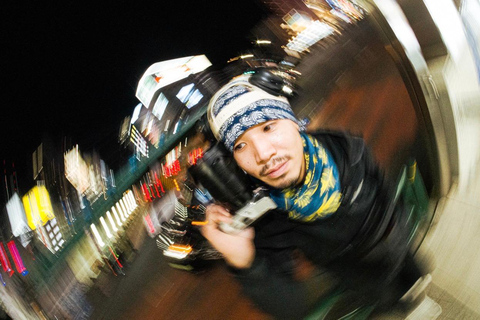 Tokyo: Shinjuku Neon Night Photo Tour