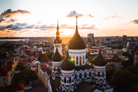 Tallinn: Old Town Walking Tour with Guide