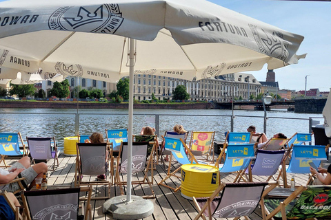 Wroclaw: Sunset Catamaran Cruise with Drink and Music