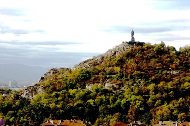 Plovdiv Walking Tour Around Hills and City Landmarks