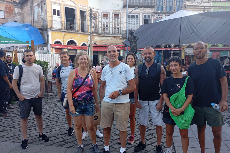 Pedra do Sal party tours with samba and caipirinha on a Carioca night Salt Stone Party Tours with Samba and Caipirinha Carioca Night