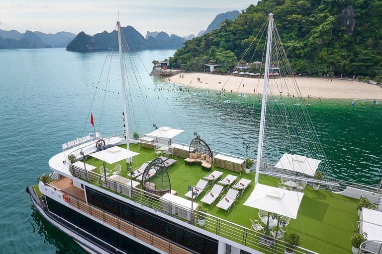 Hanoi: Halong Bay Day Tour with 5-star Cruise & Transfer