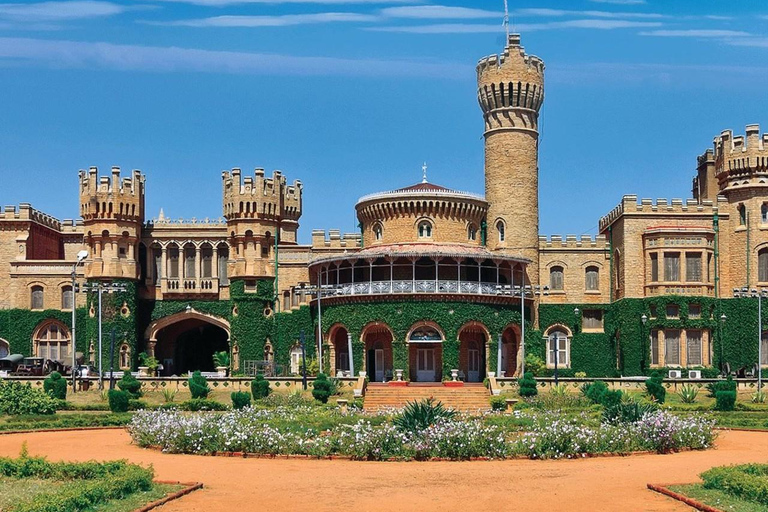 班加罗尔宫私人观光：历史与遗产导览班加罗尔宫私人观光：历史和遗产导览