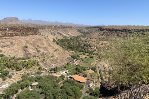 Recorre la Ciudad Vieja/Descubre la CIUDAD VIEJA