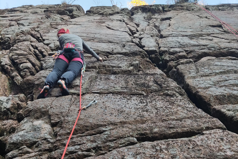 Oslo: Guided Rock Climbing Experience for Beginners